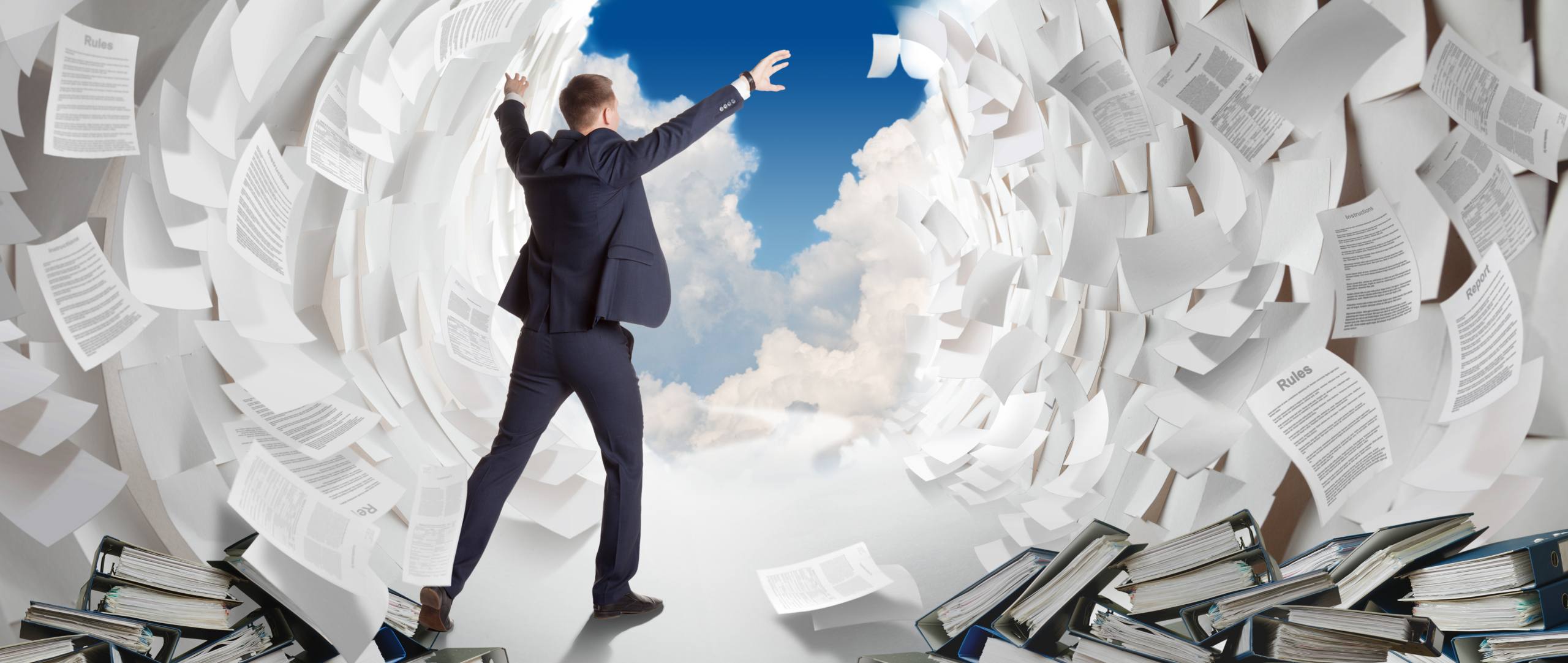 End of heavy office work eBook: 3 Erfolgsgeschichten zeigen neue Wege zur digitalen Rechnung auf